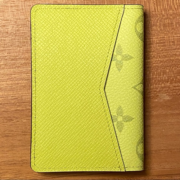 Louis Vuitton Taigarama pocket organizer - Picture 9 of 12